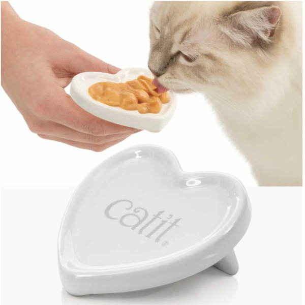 UAE Online Delivery Catit Creamy Heart-Shaped Dish for Pets Serve Treats and Meals