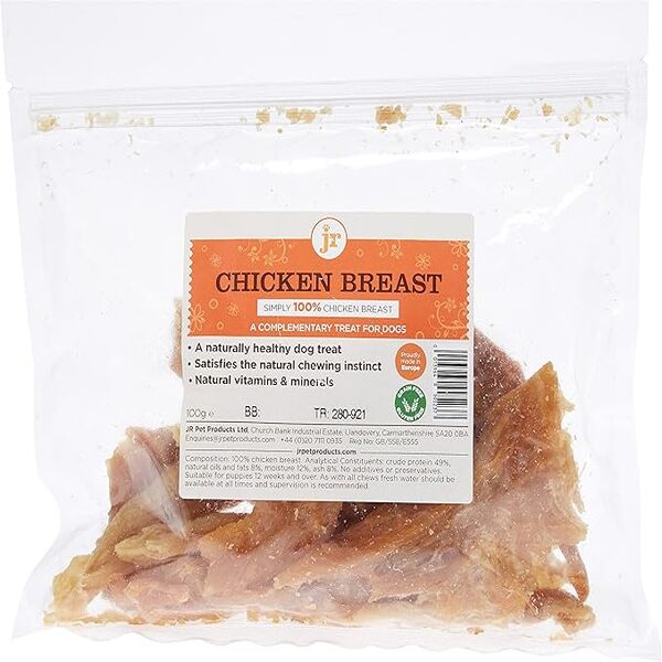 JR Pet Products Chicken Breast Jerky 100g – natural, grain-free, high-protein dog treats made from 100% chicken breast.